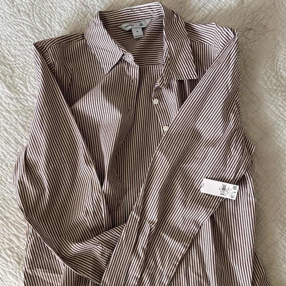 Old Navy Women's Brown and White Striped Button-Down Shirt